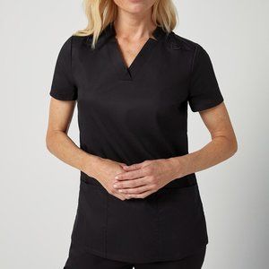 Jaanuu Relaxed V-Neck Scrub Top